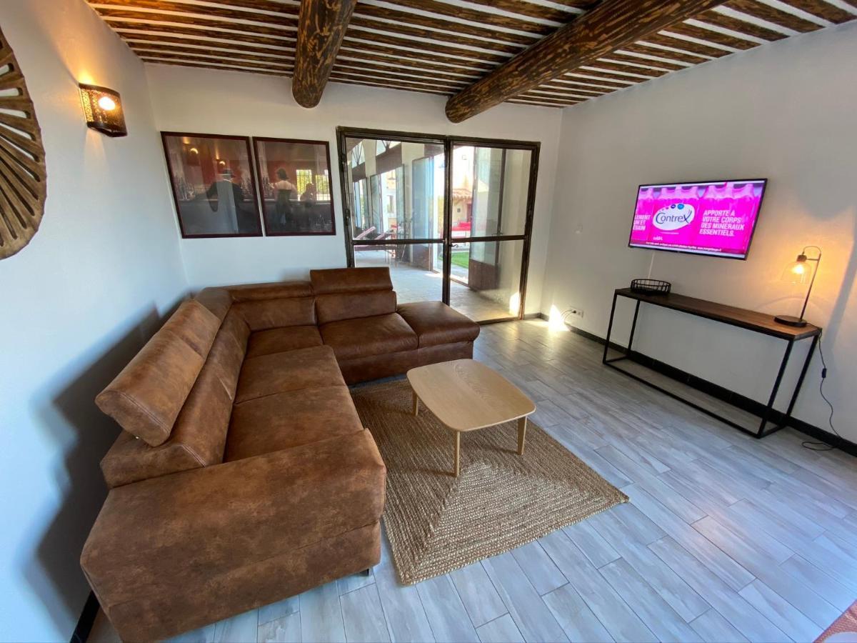 Domaine Des Francobelges - Appartements Lauris Extérieur photo