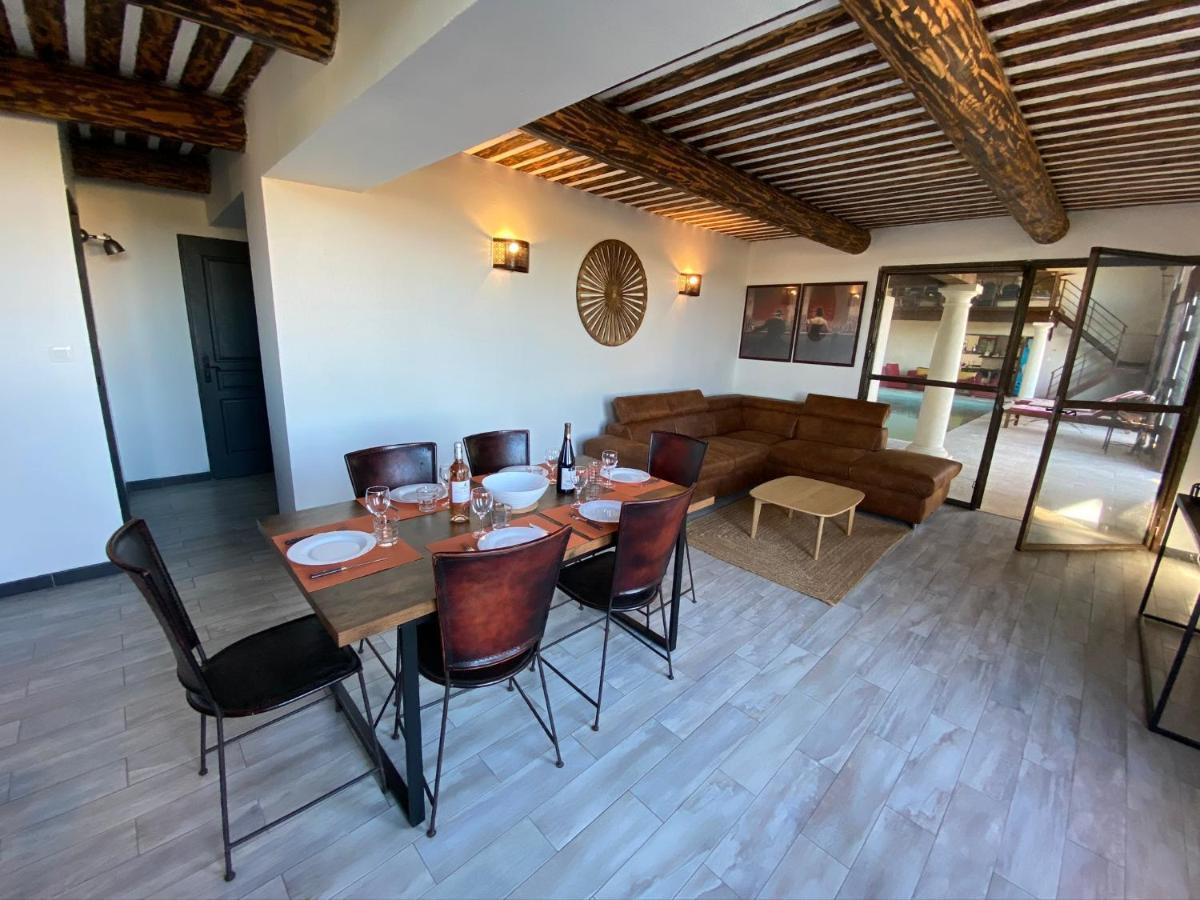 Domaine Des Francobelges - Appartements Lauris Extérieur photo